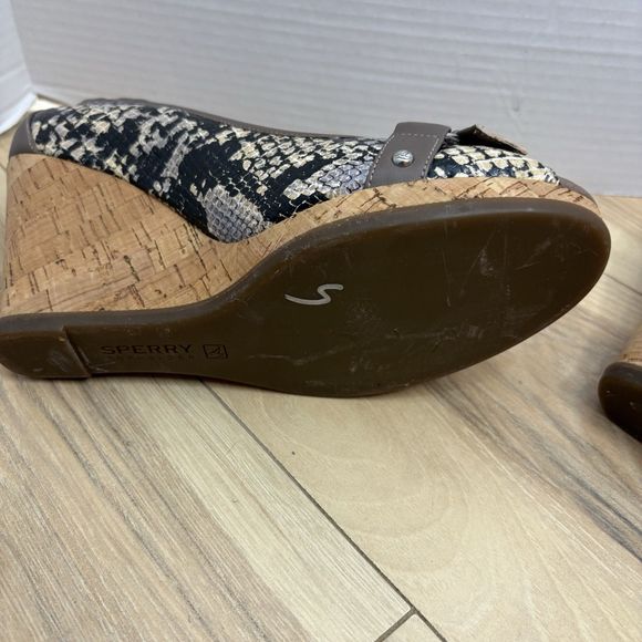 Sperry Top Sider 9 Snake Print Wedge Leather Peep Toe Heel Career Size 9.5 - Picture 7 of 8